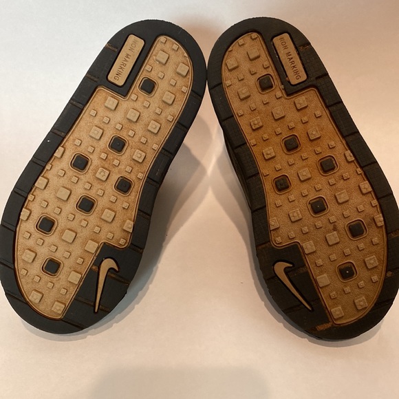 Nike ACG - Picture 5 of 6